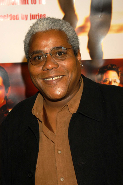 How tall is Bill Nunn