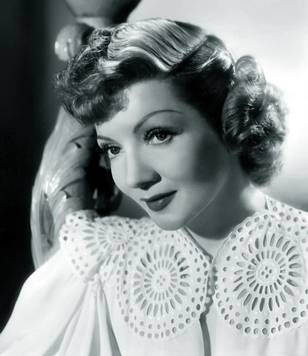 How tall is Claudette Colbert