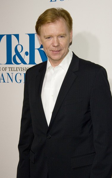 How tall is David Caruso