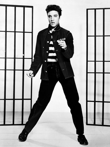 How tall is Elvis Presley