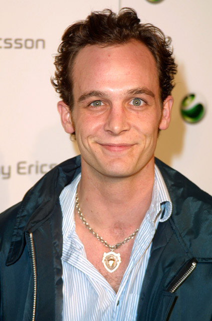 How tall is Ethan Embry