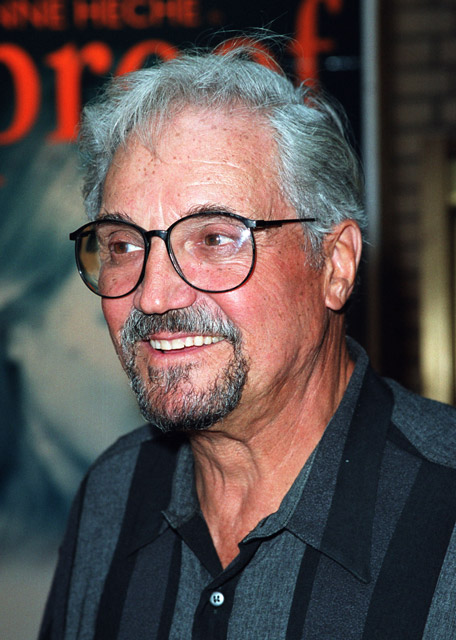 How tall is Hal Linden