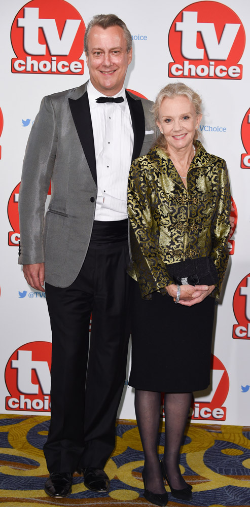 How tall is Hayley Mills