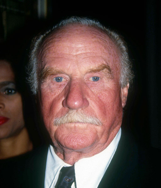 How tall is Jack Warden