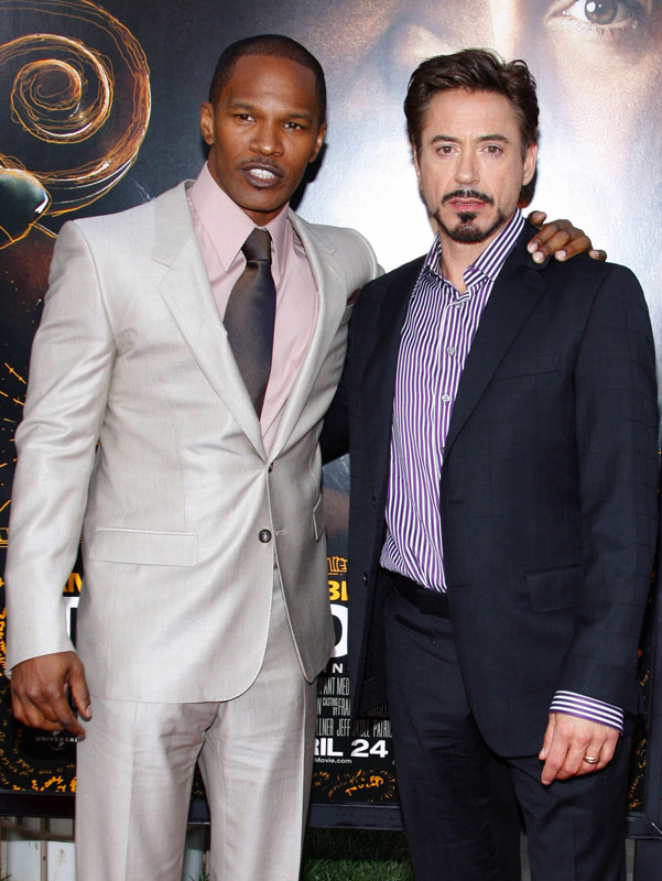 How tall is Jamie Foxx