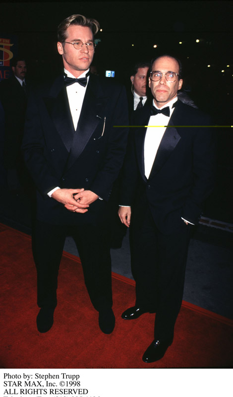 How tall is Jeffrey Katzenberg