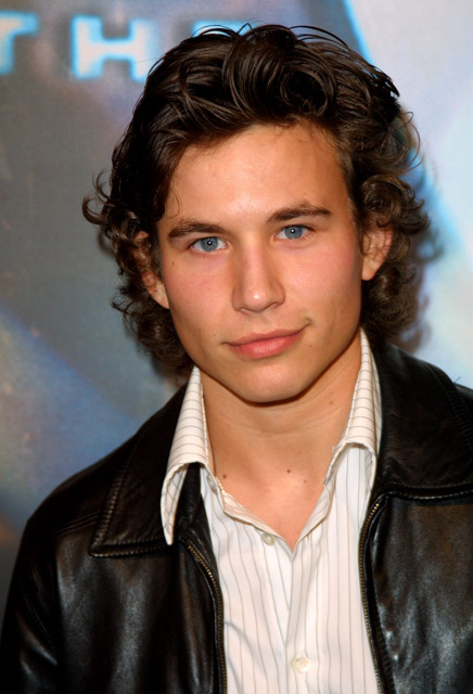 How tall is Jonathan Taylor Thomas