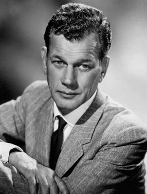 How tall is Joseph Cotten