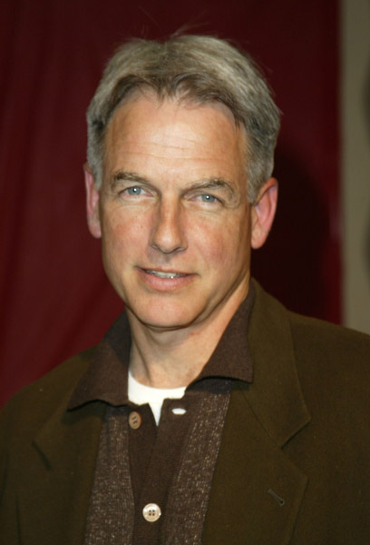 How tall is Mark Harmon