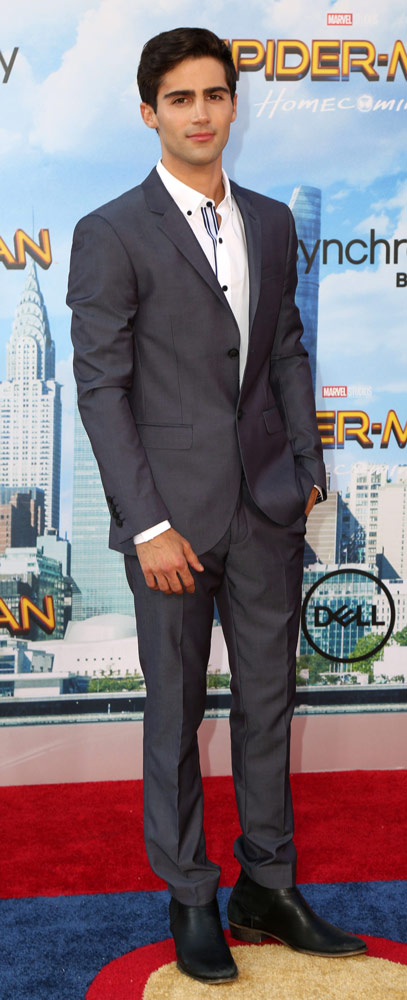 How tall is Max Ehrich