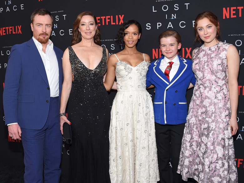 How tall is Molly Parker