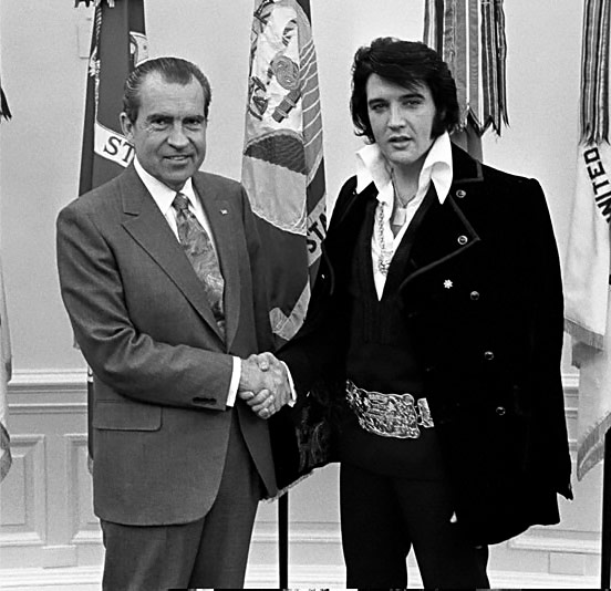 How tall is Richard Nixon