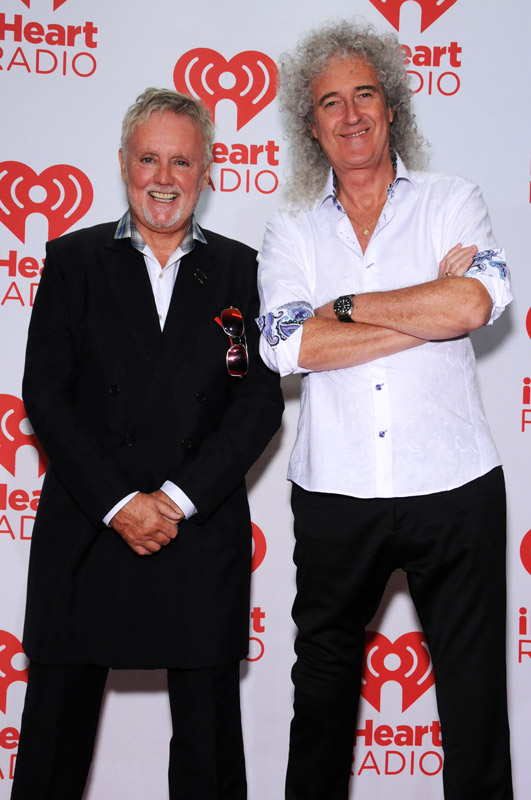 How tall is Roger Taylor