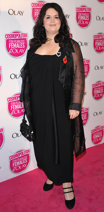 How tall is Ruth Jones