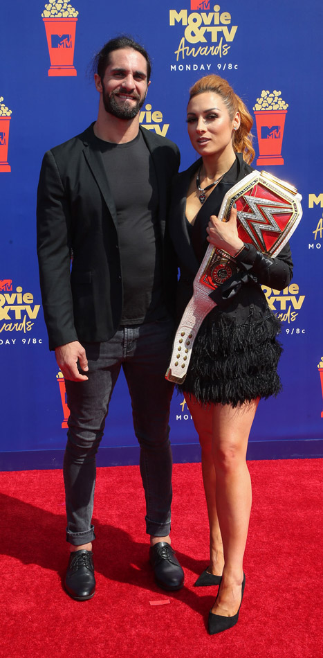 How tall is Seth Rollins