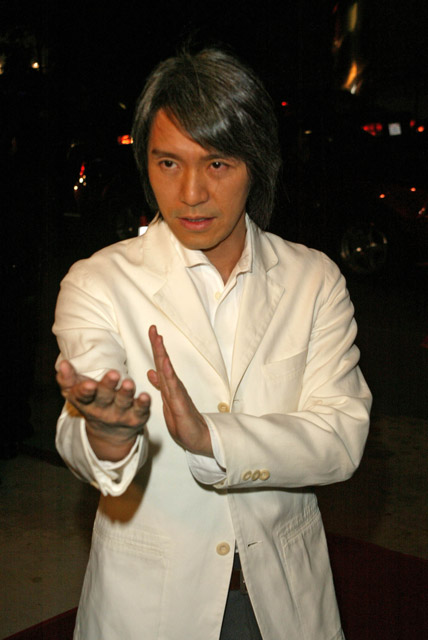 How tall is Stephen Chow