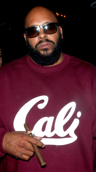 How tall is Suge Knight