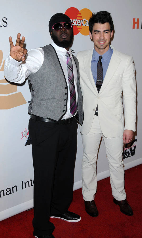 How tall is  T-Pain