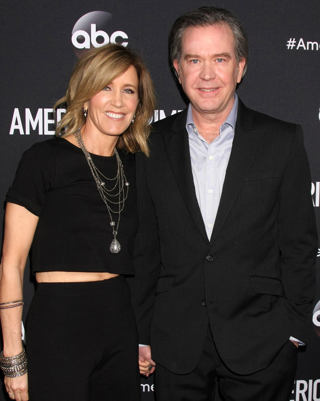How tall is Timothy Hutton